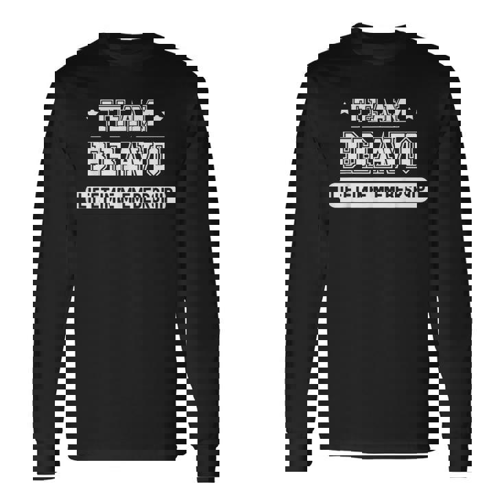 チーム ブラボ 生涯会員 面白い 家族 姓 長袖Tシャツ