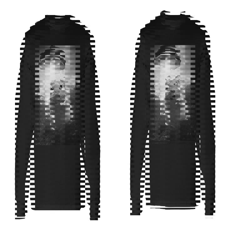 ハムスターを追うufo、クレイジーな動物、面白いハムスター 長袖Tシャツ