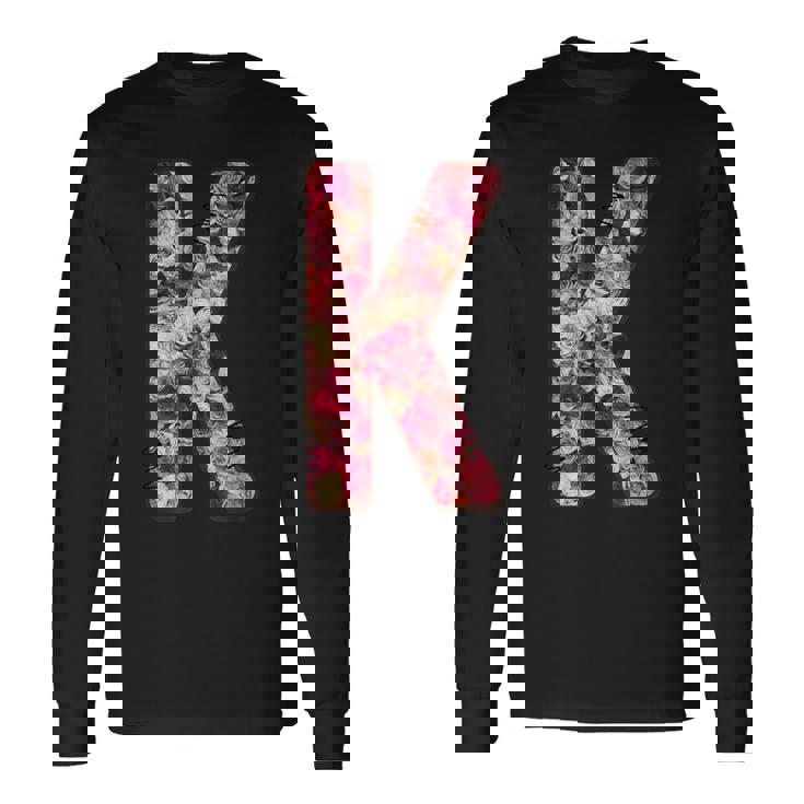 バラ柄のフローラルモノグラムk 長袖Tシャツ ギフトのアイデア