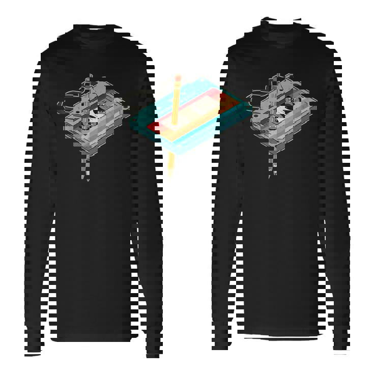 レトロ カセット テープ ペンシル 80 年代 90 年代の音楽ミックステープの振り返り 長袖Tシャツ