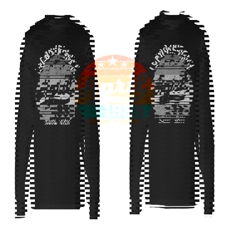 ヴィンテージ70歳の誕生日の伝説は1955年4月に誕生しました。 長袖Tシャツ ギフトのアイデア