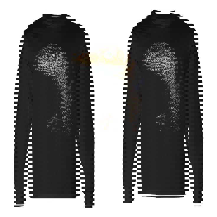 ヴェロキラプトル恐竜狩りリアルなグラフィックデザイン 長袖Tシャツ