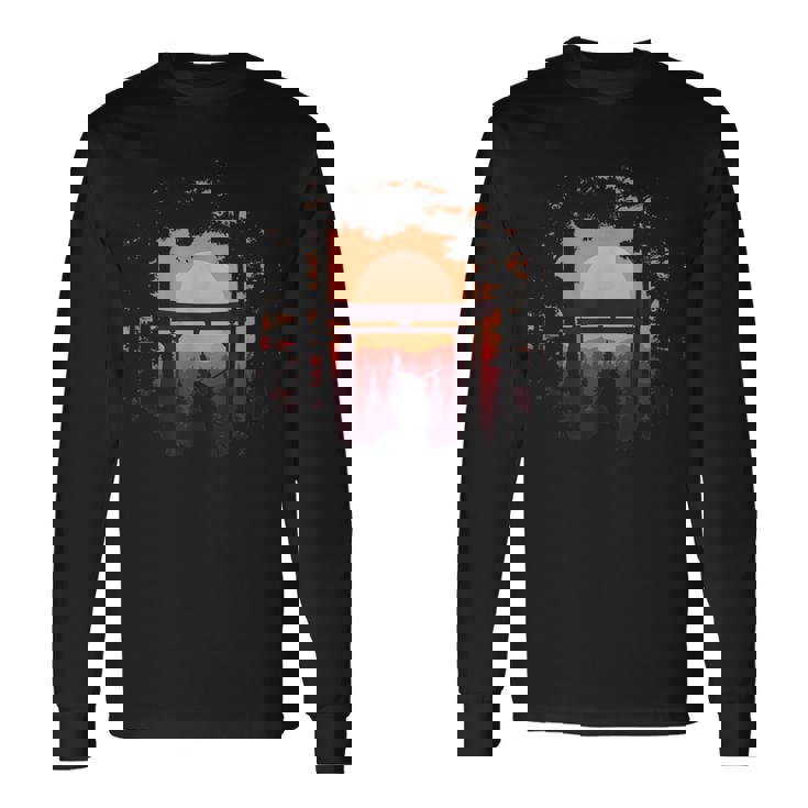 伝統的な日本の侍 日没と鳥居 長袖Tシャツ