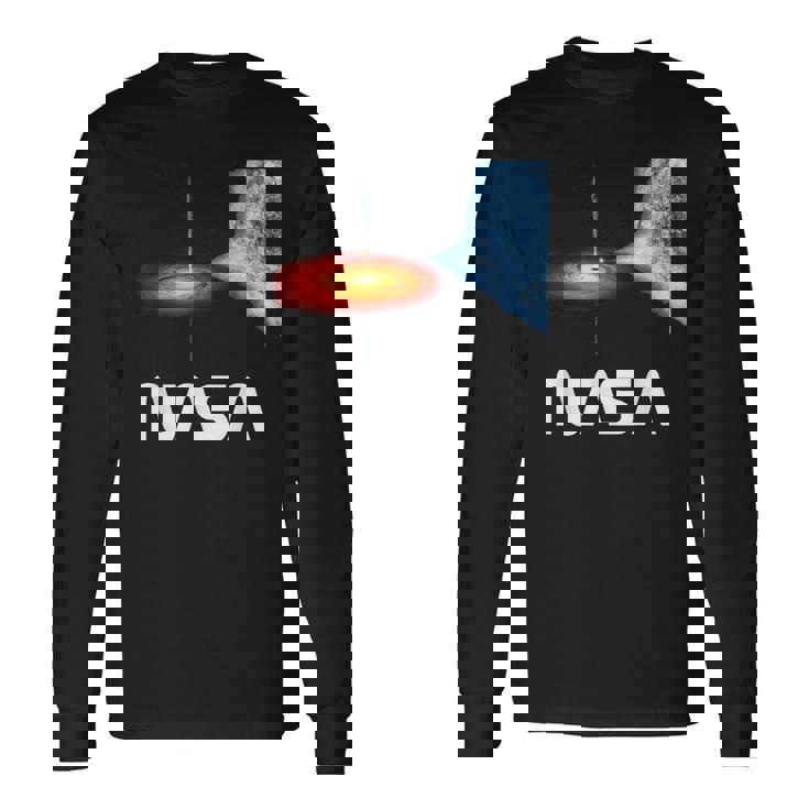 公式ライセンス。 Nasaシグナスブラックホールスペースギフト 長袖Tシャツ