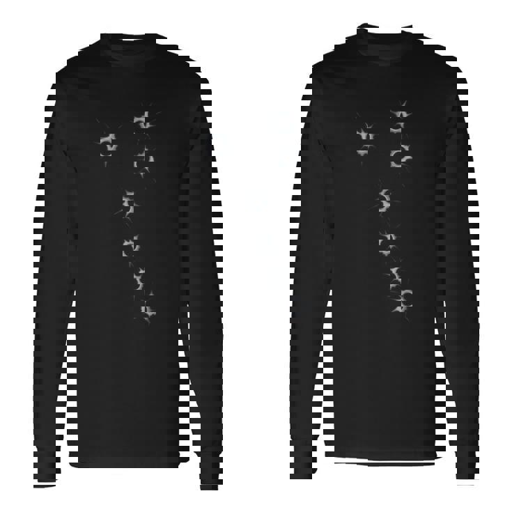 北斗七星と弾痕の融合で魅せる大胆スタイル 長袖Tシャツ