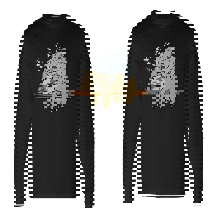 眠っているかわいい怠け者ナマケモノ ベビーコアラ ママベア昼寝 長袖Tシャツ