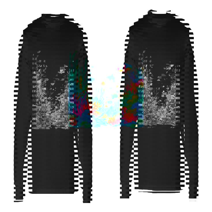 鮮やかなサンゴ礁海洋生物のシーン 長袖Tシャツ