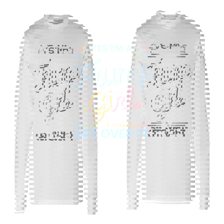 ドナルド・トランプ2024のかわいいトランプガール 長袖Tシャツ