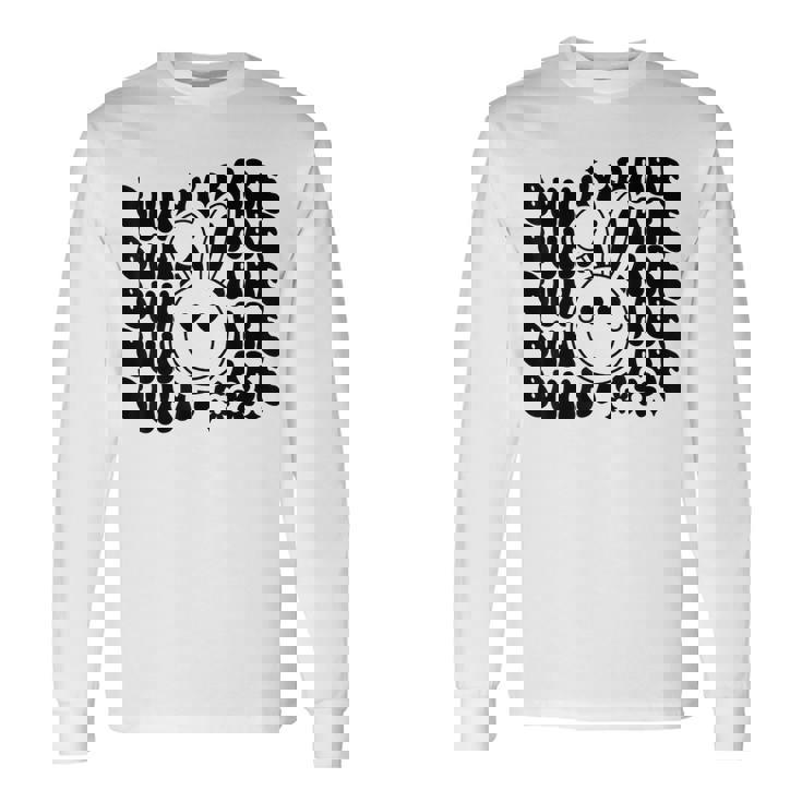 バニー ベイブ イースター サンデー レトロ グルービー 春 長袖Tシャツ