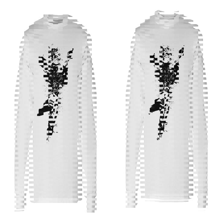 フライングvギターで遊ぶ猫 長袖Tシャツ