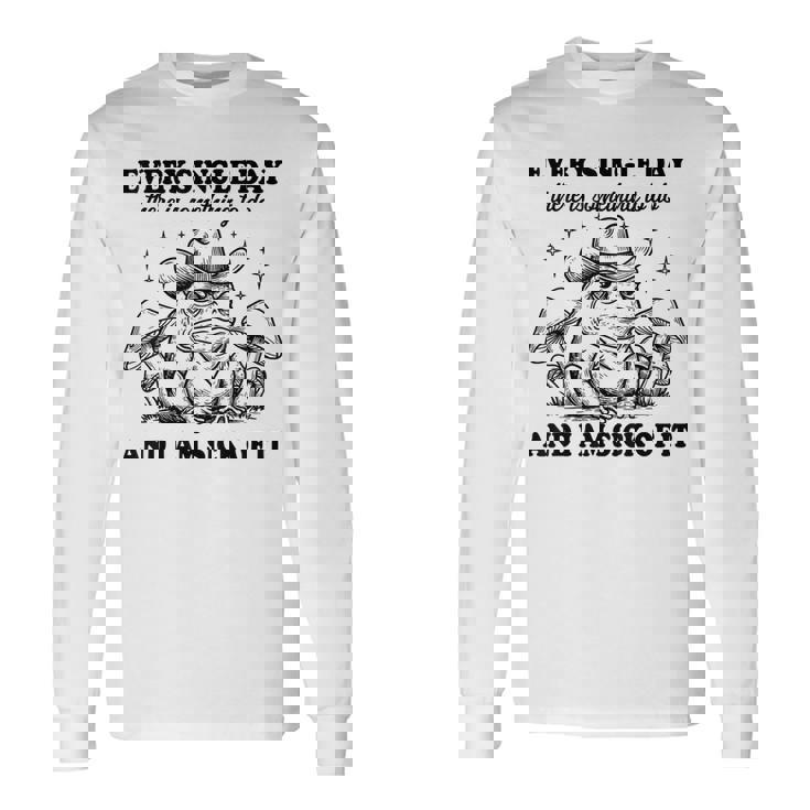 毎日、何かをすべきことがある、ウエスタンカウボーイのカエルのミーム 長袖Tシャツ