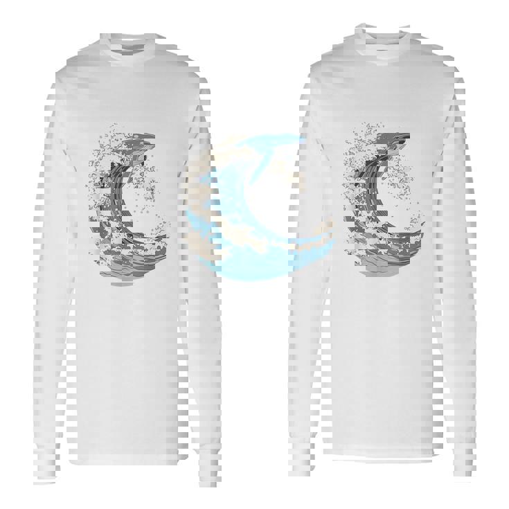 海の波から現れる芸術的なクジラ 長袖Tシャツ