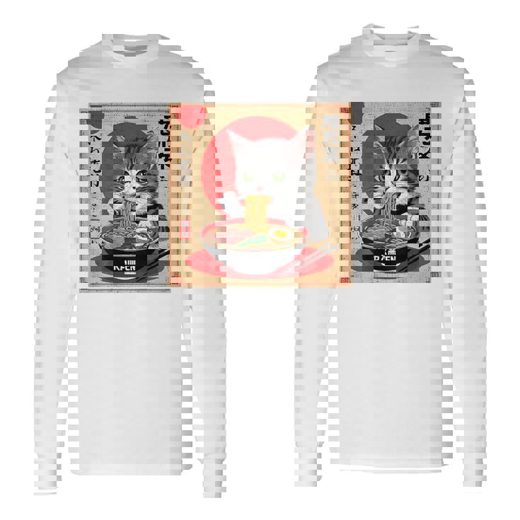 背中にラーメンを食べる緑色の目を持つ日本猫のデザイン。 長袖Tシャツ ギフトのアイデア