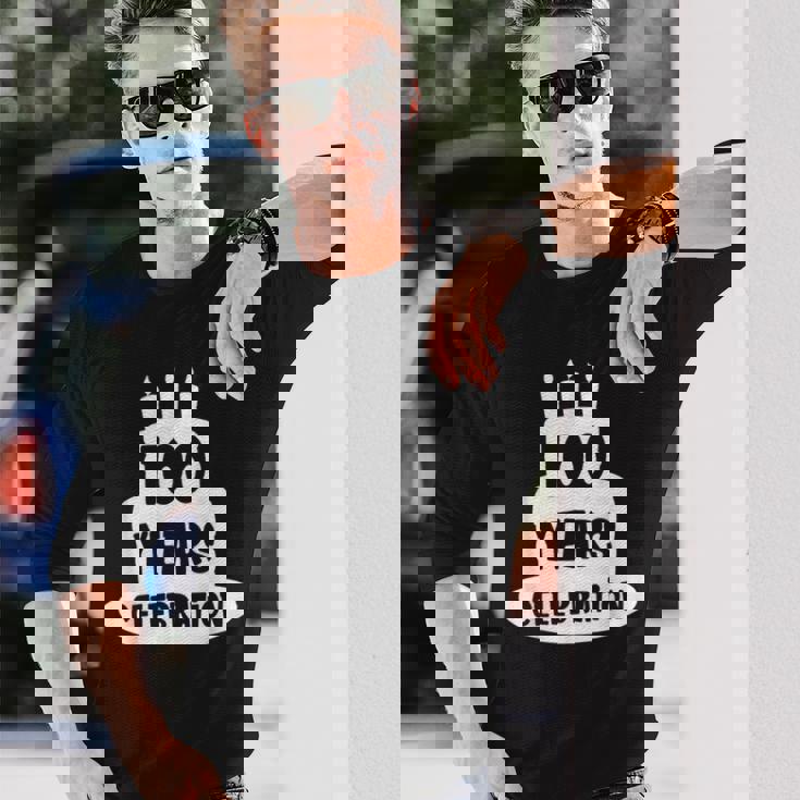 100年のお祝い イベント、記念日、誕生日。 長袖Tシャツ 彼への贈り物