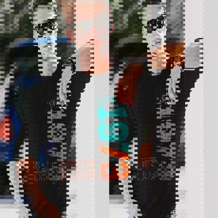 1973年4月1973年 レトロ 1973 ヴィンテージ 1973 長袖Tシャツ 彼への贈り物