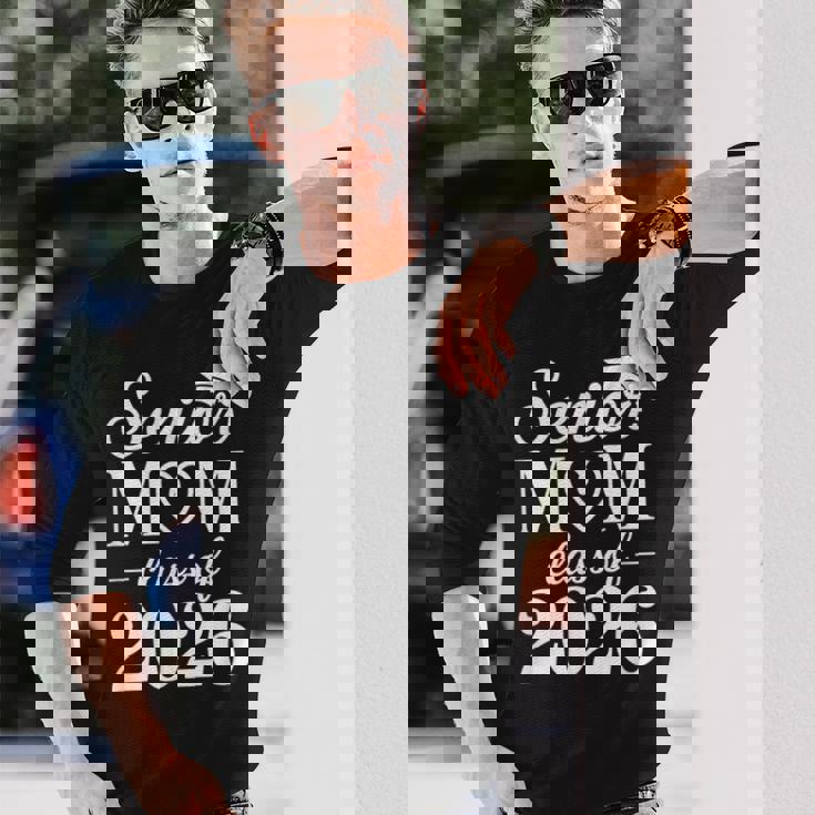 2026年のシニアママクラスシニアママ2026面白い 長袖Tシャツ 彼への贈り物