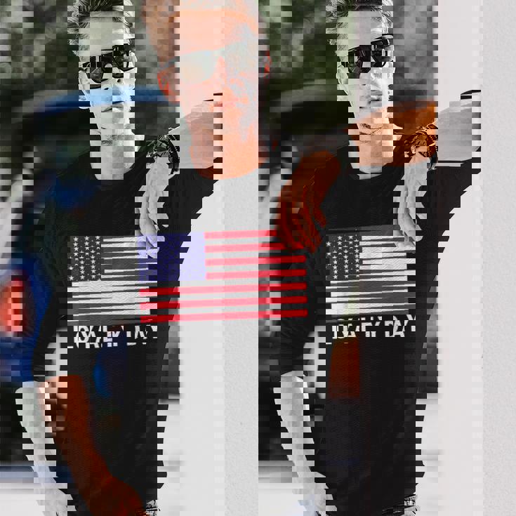 5月1日の忠誠の日 長袖Tシャツ 彼への贈り物