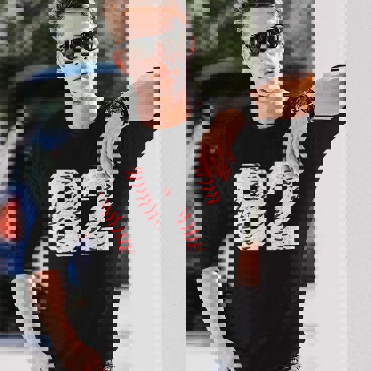 82 誕生日 野球 テーマ 誕生日 パーティー お祝い 82歳 長袖Tシャツ 彼への贈り物