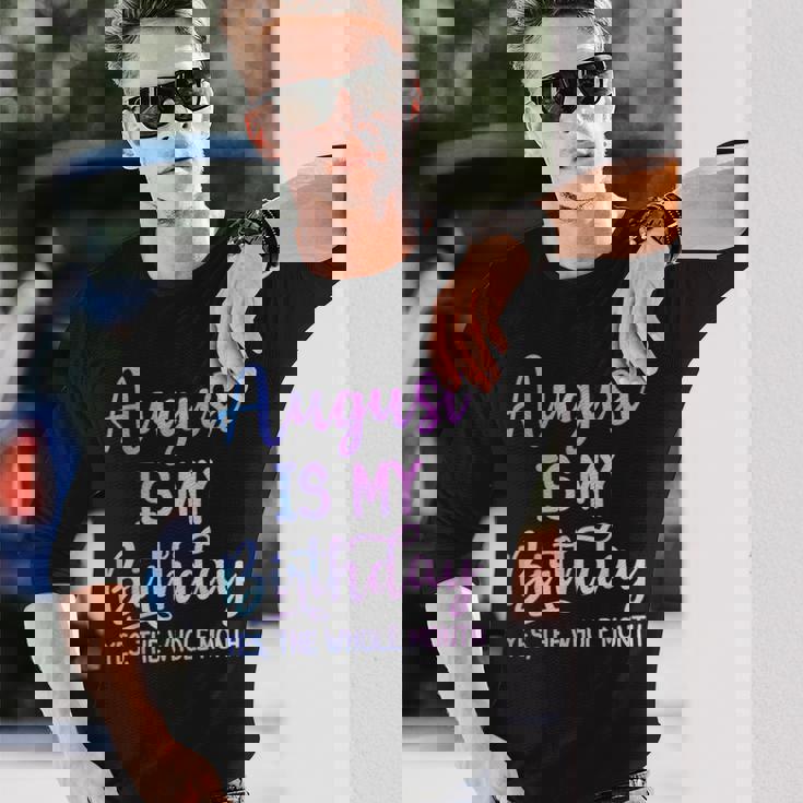 8月は私の誕生日だよおもしろい8月 長袖Tシャツ 彼への贈り物