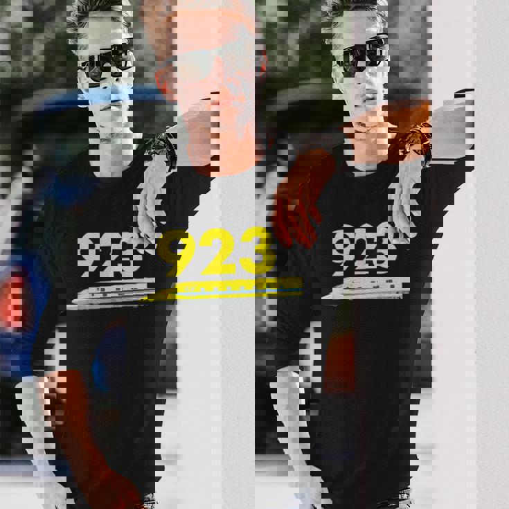 923形ドクターイエローT4 イラスト923テキスト 長袖Tシャツ 彼への贈り物