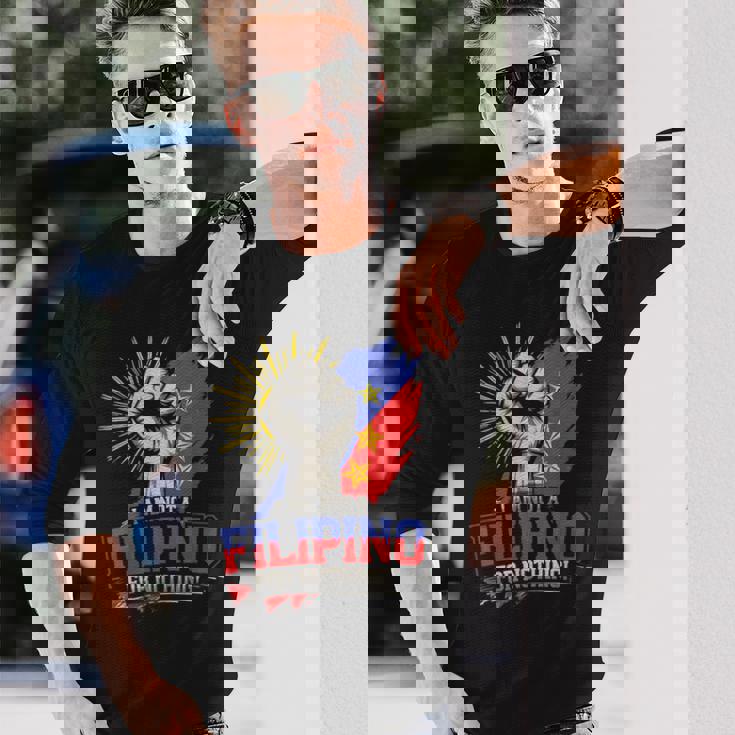 I Am Not A Filipino For Nothing ファイトサポーター サラ・ドゥテルテ 長袖Tシャツ 彼への贈り物