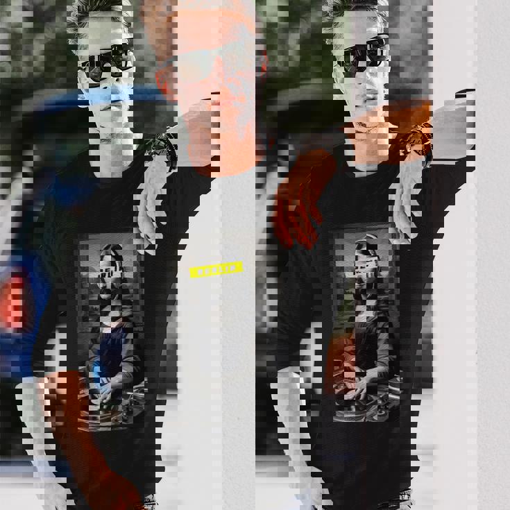 Berlin Rave ベルリンクラブ ベルリン ナイトライフ Edm テクノミュージック Dj 長袖Tシャツ 彼への贈り物