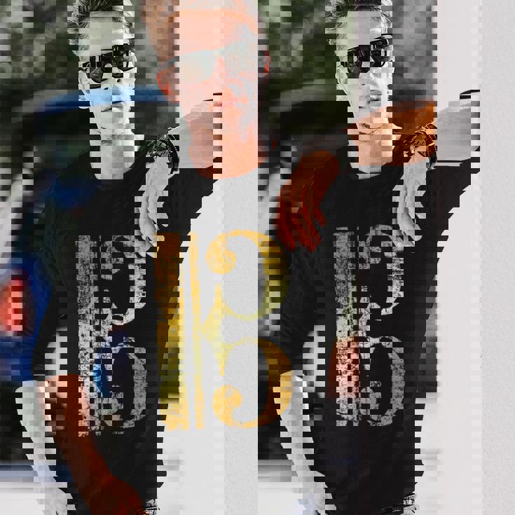 C-音記号 ヴィンテージイエロー ミュージシャンヴィオラ・チェロ。 長袖Tシャツ 彼への贈り物