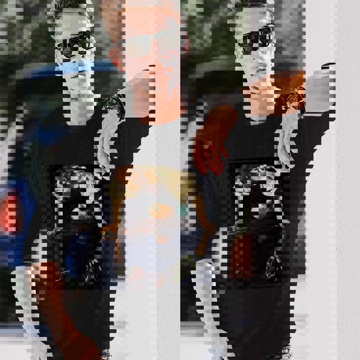 Caravaggioによるnarcissus（Narciso） 長袖Tシャツ 彼への贈り物