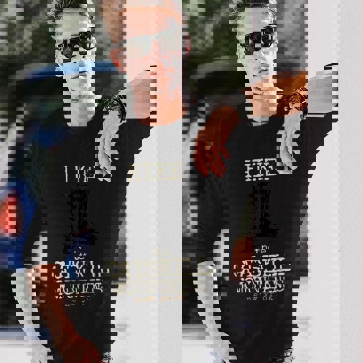 Catskill Mountains Hike New York キャッツキルシャツ 長袖Tシャツ 彼への贈り物