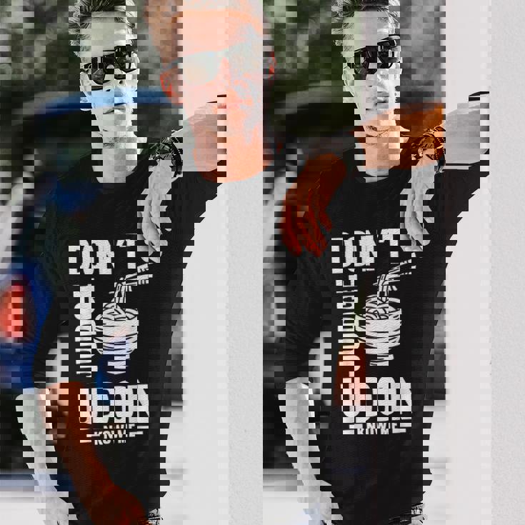 Don't Judge Me うどん Know Me おもしろ 日本食品 みそ麺 長袖Tシャツ 彼への贈り物