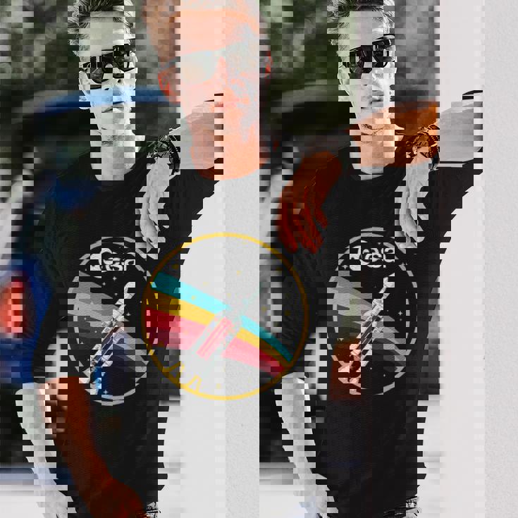 Esa 欧州宇宙機関 アリアン 5 ロケット ヴィンテージ 長袖Tシャツ 彼への贈り物