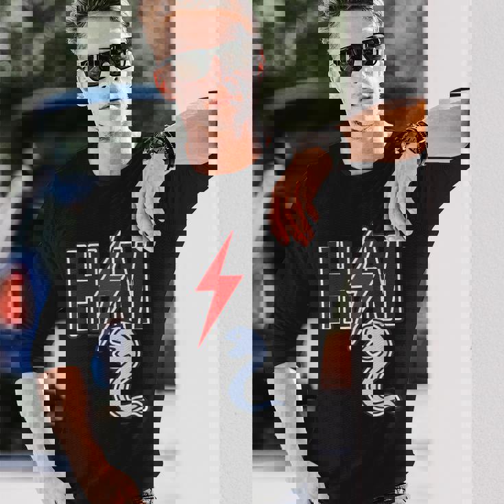 H／M ヘビーメタル《蛇 へび》巳年【どうぶつフレンズ】干支 十二支 2025 ゆるくて かわいい 動物 イラスト 面白 長袖Tシャツ 彼への贈り物