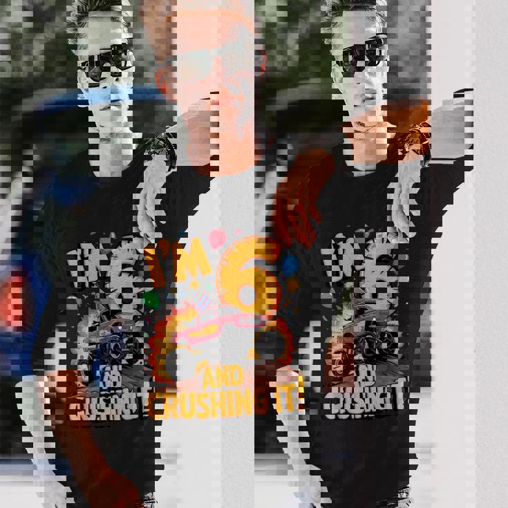 I'm 6 And Crushing It モンスタートラック 誕生日 長袖Tシャツ 彼への贈り物