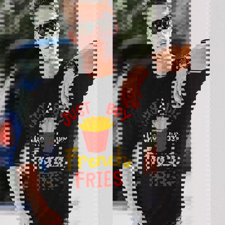 Just A Boy Who Loves French Fries フライドポテト じゃがいも ヴィーガン 長袖Tシャツ 彼への贈り物