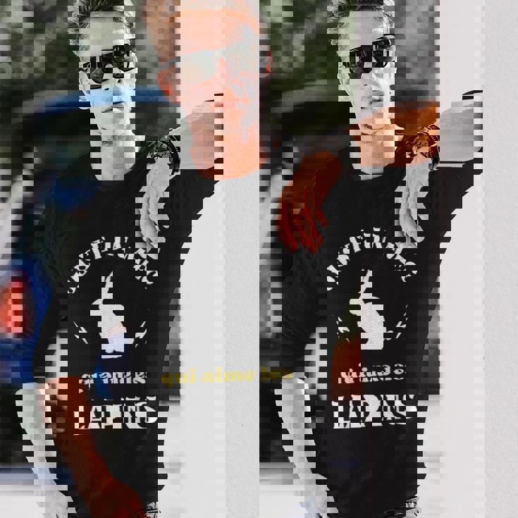 メンズ Just A Dude Who Loves Rabbits ユーモアラビットマン 長袖Tシャツ 彼への贈り物