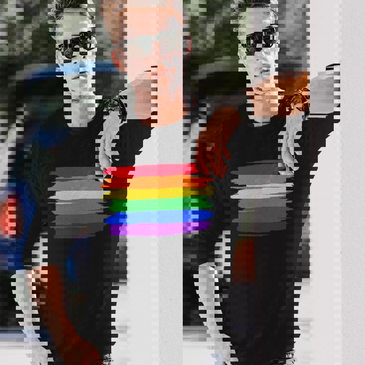 Lgbt ハートにレインボーフラッグ 長袖Tシャツ 彼への贈り物