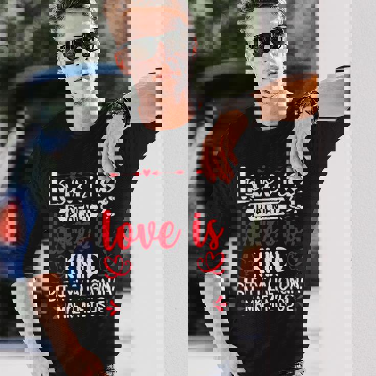 Love Is Patient But Y'all Make Me Lose My Mind Faith 長袖Tシャツ 彼への贈り物