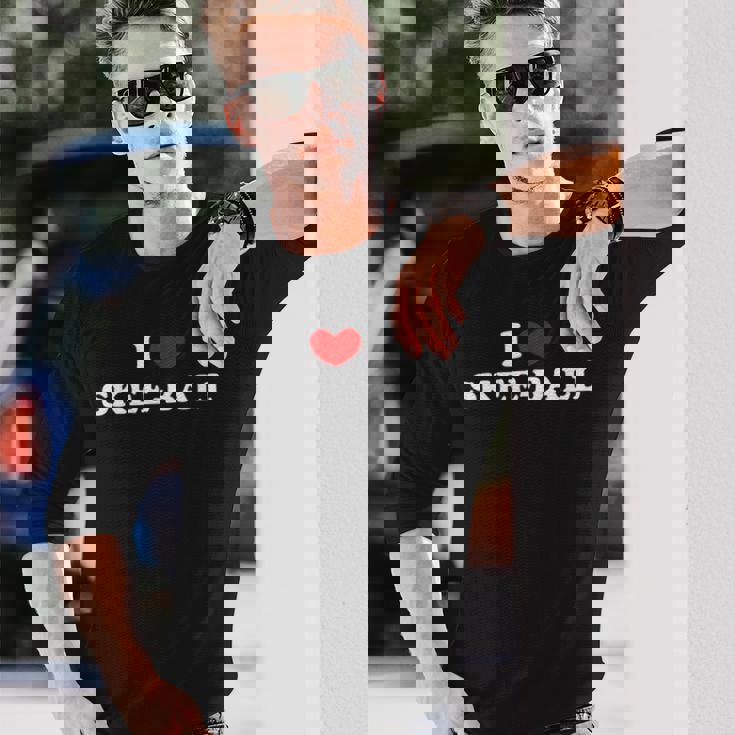 I Lovekee-Ball I Heart スキーボール 長袖Tシャツ 彼への贈り物