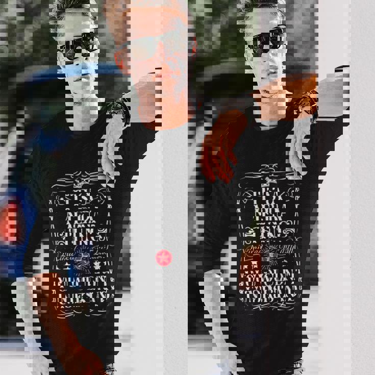 Meeraはits A Meera Thing You Wouldn't Understandと名付けます 長袖Tシャツ 彼への贈り物