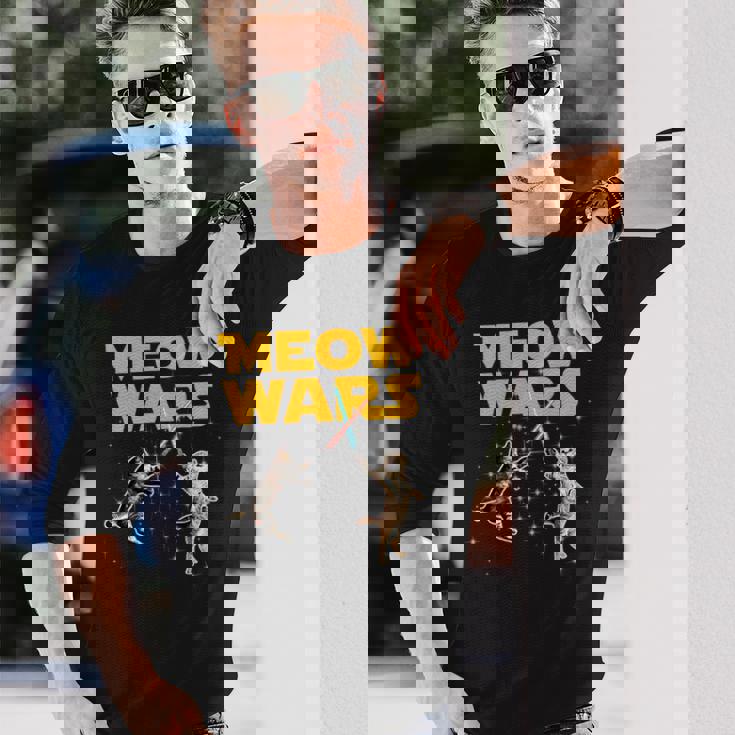 Meow Wars 猫好きのための面白いグラフィック 長袖Tシャツ 彼への贈り物