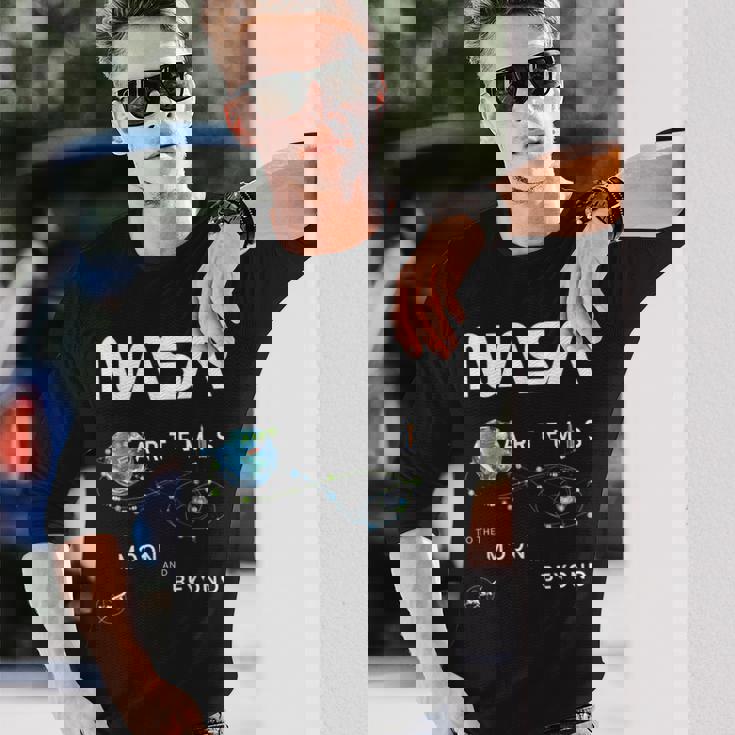 Nasa アルテミスミッション探査記章ワームロゴ 長袖Tシャツ 彼への贈り物