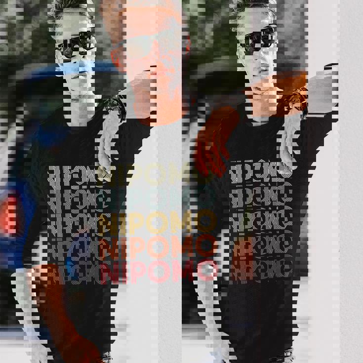 Nipomo California Nipomo Ca Retrointage Text 長袖Tシャツ 彼への贈り物