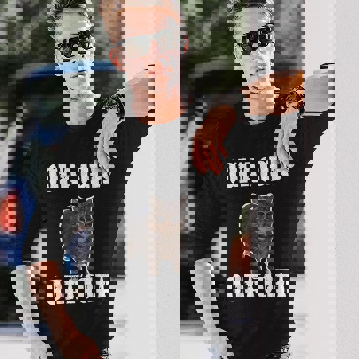 Oiia Oiia スピニング インターネット ミーム 猫 ユーモラス 面白い ブレイン 長袖Tシャツ 彼への贈り物