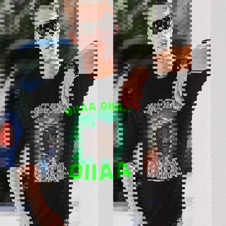 Oiiaa Oiiaa 猫 脳腐 ウイルス スピニング 猫 ミーム 長袖Tシャツ 彼への贈り物