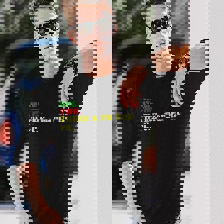 One Two Three And To The Fo オールドスクール ラッパー ヒップホップ 長袖Tシャツ 彼への贈り物