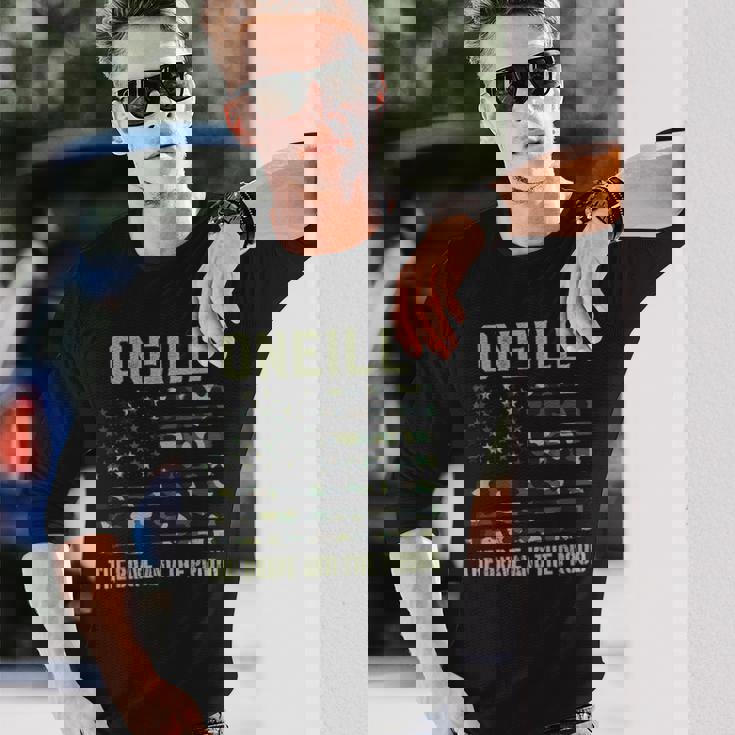 Oneill 姓 姓 迷彩 アメリカ国旗 長袖Tシャツ 彼への贈り物