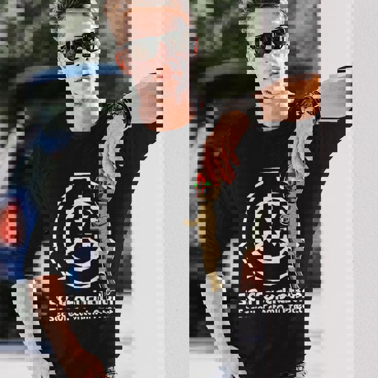 Scpファンデーションcp-173 長袖Tシャツ 彼への贈り物