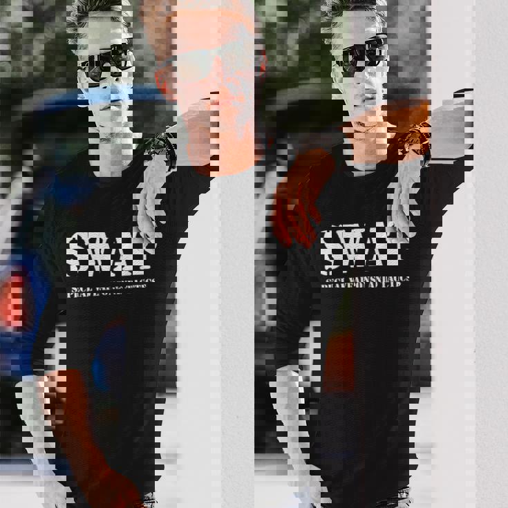 Swat チーム ヴィンテージ ポリス ユニフォーム 長袖Tシャツ 彼への贈り物