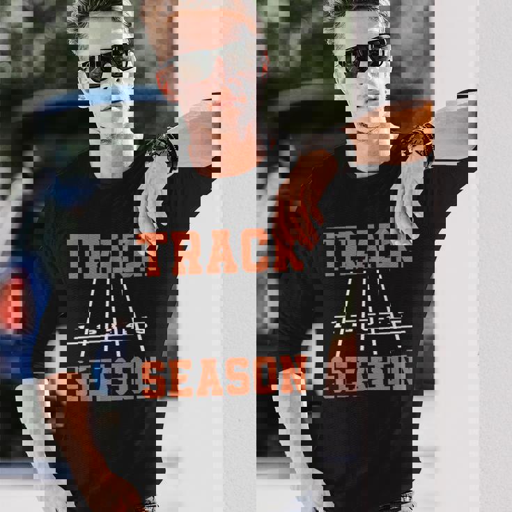 Trackeason フィールドスローアーズ ランナーショット 陸上競技 長袖Tシャツ 彼への贈り物