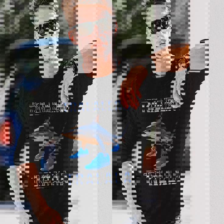 Tralalero Tralala イタリアンブレインレッドミーム 長袖Tシャツ 彼への贈り物